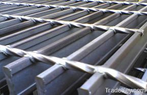 Steel grating