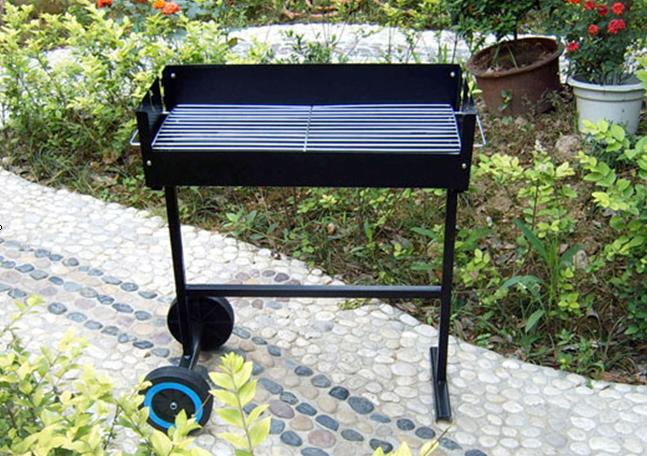 Charcoal Barbecue Grill with Heat-resistant Paint, Made of Iron