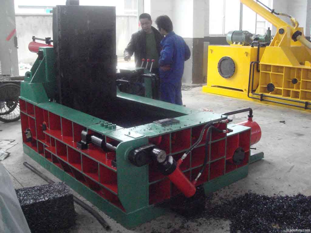 scrap baler / scrap baling press