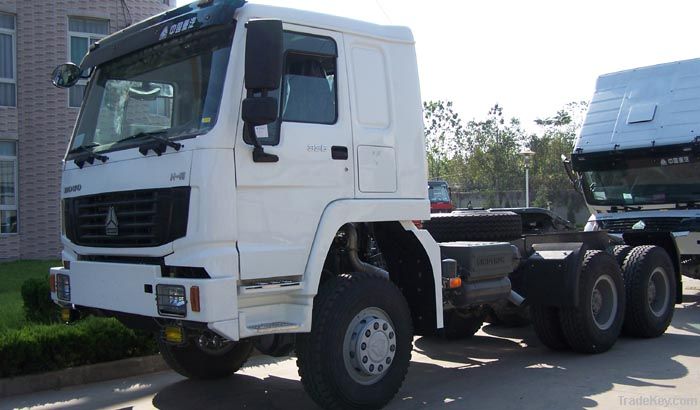 CHINA NEW HOWO 6X4 10 WHEELS TRACTOR TRUCK HAULAGE TRUCK TRACTOR HEAD