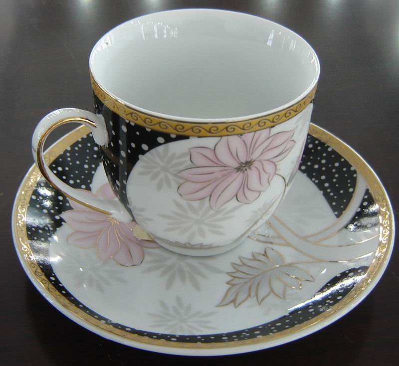 PORCELAIN TEA CUP & SAUCER