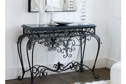 Wrought t Iron Table