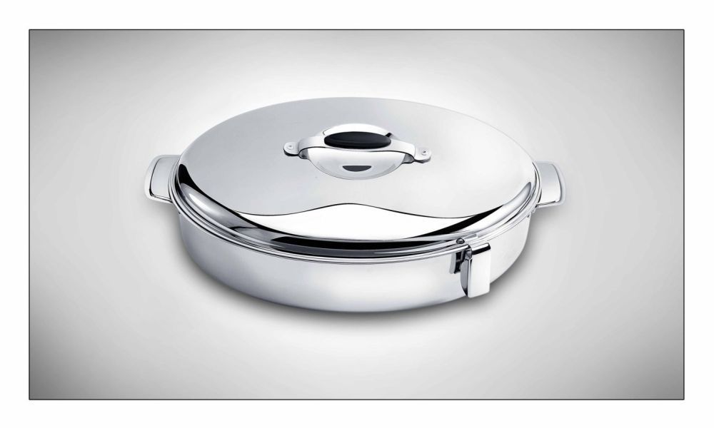 stainless steel casserole , hot pot , tray , lunch boxes , utensils