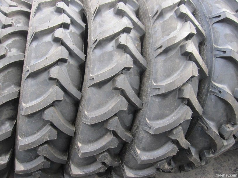 Agricultural tire 9.5-32-R-1