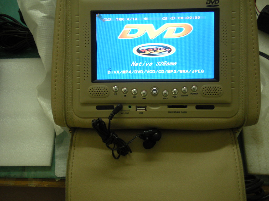 7-inch Headrest DVD with USB/SD/MMC, IR/FM and Wireless Game (K7015 )