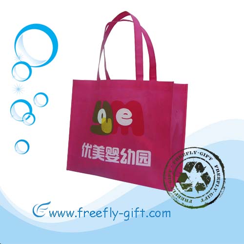 Non-woven gift bag