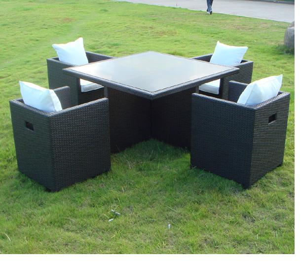 outdoor dinning sets