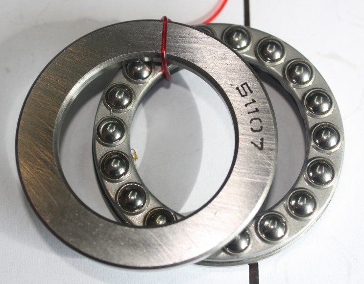 Angular contact bearing, ball bearing