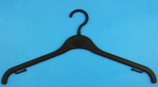 plastic hanger for garment use
