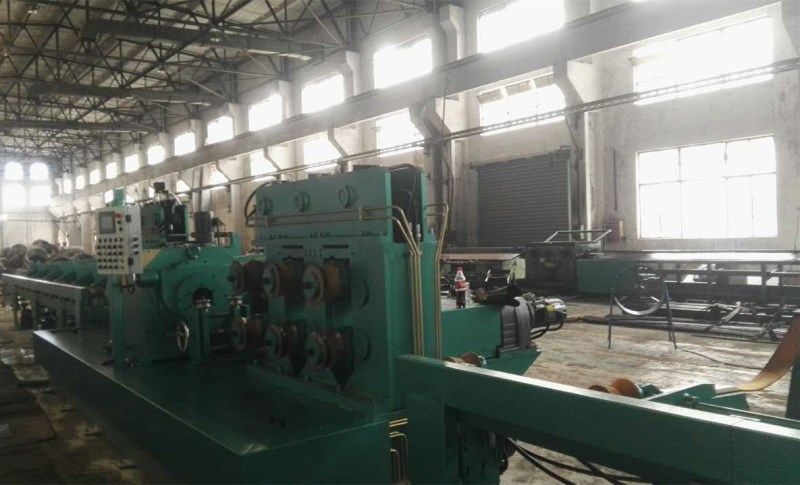 CNC Bar Peeling Machine