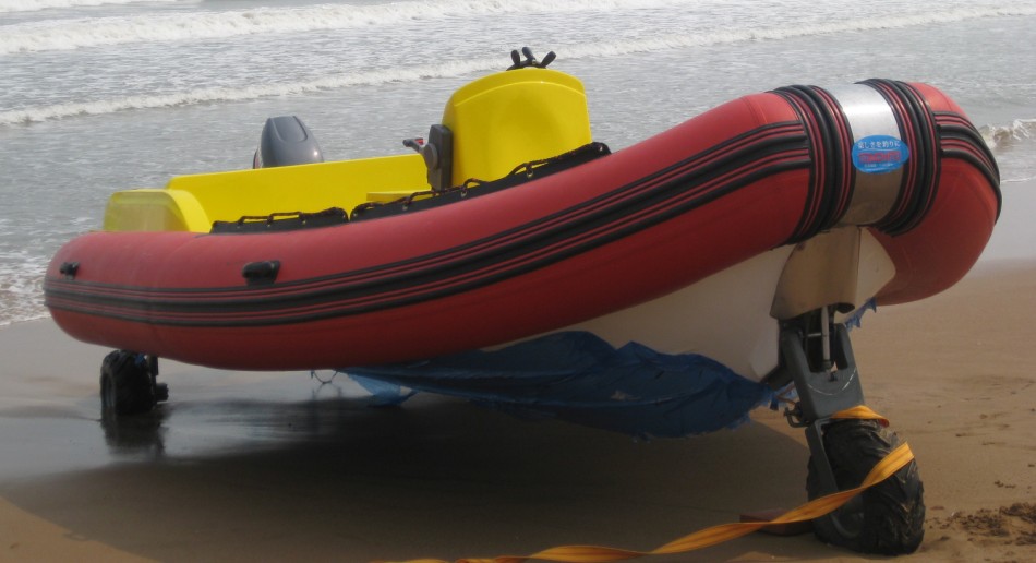Amphibious Boats: small craft with detachable wheels