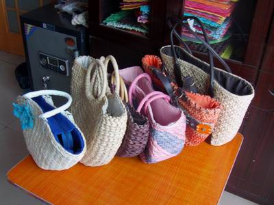 straw bags, baskets, mats, boxes