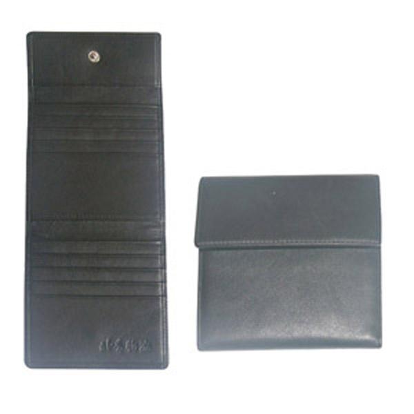 credit card holder