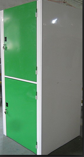 Jp-style Storage Locker