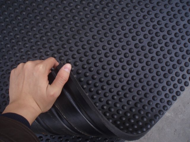 rubber matting used in dairy farms.