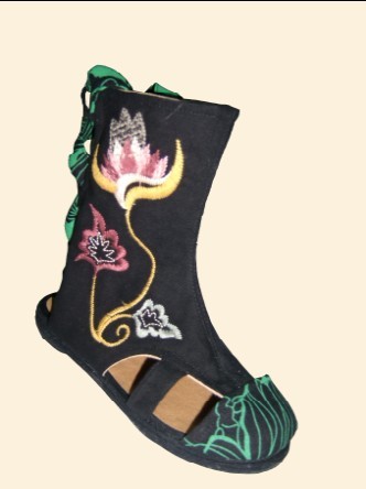 Fashion embroidered boots three colors cloth material shoes T-709
