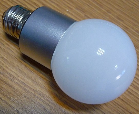3*1W Dimmable E27/E26 LED Bulbs