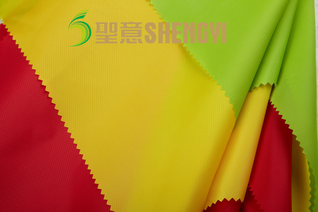 Lozenge point filament fabric with different colors