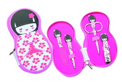 Japanese Doll 4pcs Manicure Set