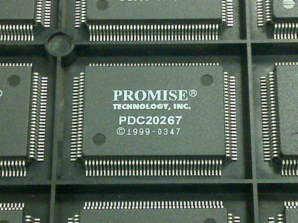 Promise PDC20267 chipset
