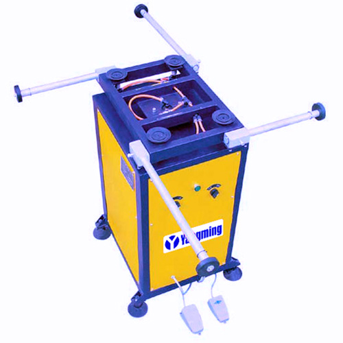 Rotated Sealant Spreader