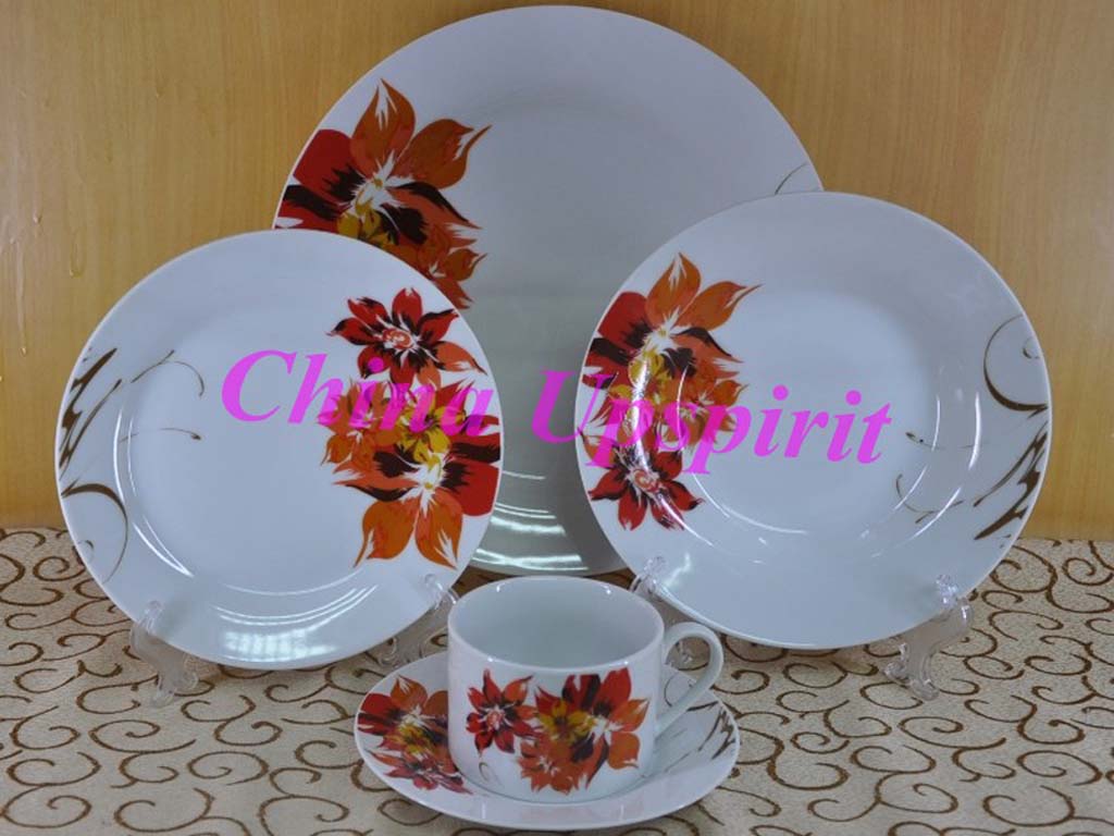 Porcelain dinnerware