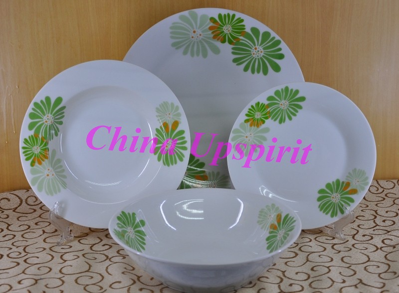 Porcelain dinner set 1