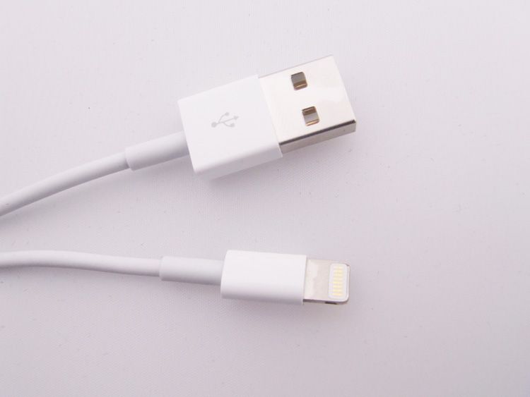 USB cable for iphone4/iphone 5/ipad  