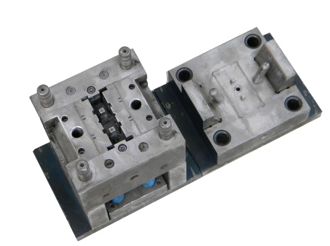 plastic injection mould