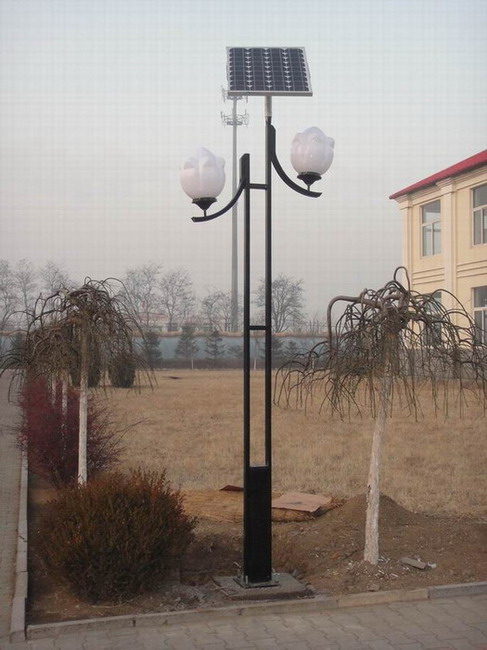 solar garden lamp