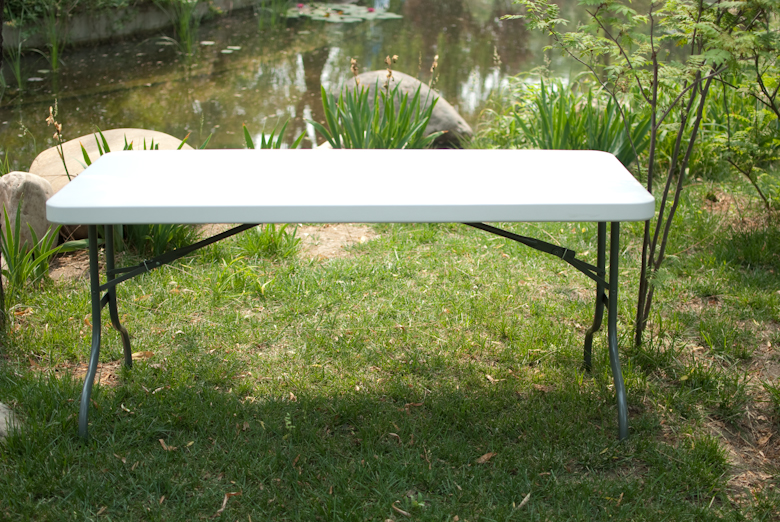 outdoor plastic long table