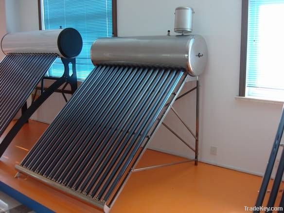 Unpressure solar water heater with double tanks