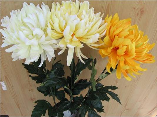 Artificial Chrysamthemum flowers