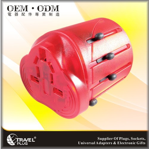 Universal travel adapter