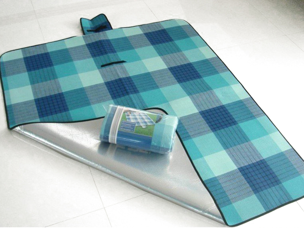 PICNIC MAT