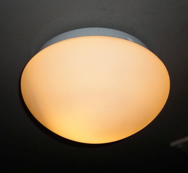 Ceiling light