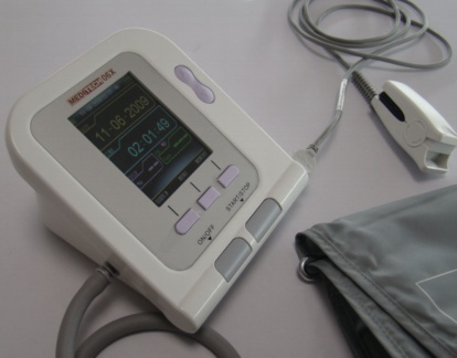 blood pressure with pulse oximeter > MD 06x