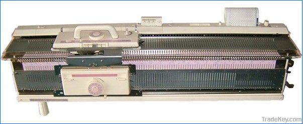 Knitting machine