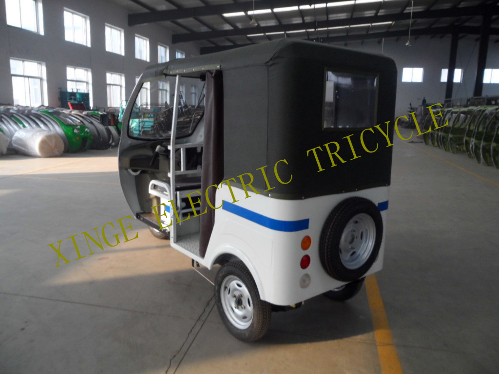 Electrc auto rickshaw for passengers