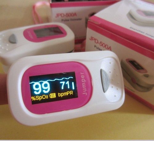 Free Shipping pediatrics/adults accurate fingertip pulse oximeter/oxymeter with CE&FDA--Blood Testing Equipment 5pcs/lot