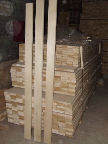 Wooden raw material furniture grade: oak, birch, pine, beech