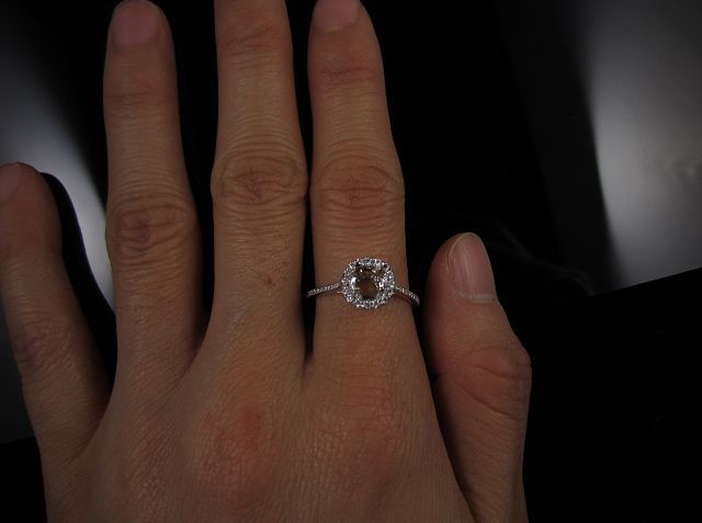 Engagement ring/wedding ring (Diamond ring / Semi-Mount Ring)