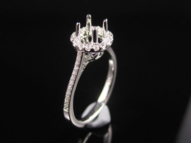 Engagement ring/wedding ring (Diamond ring / Semi-Mount Ring)