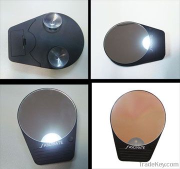 Light up 10X magnifying makeup mirror/shaving mirror with suction cups