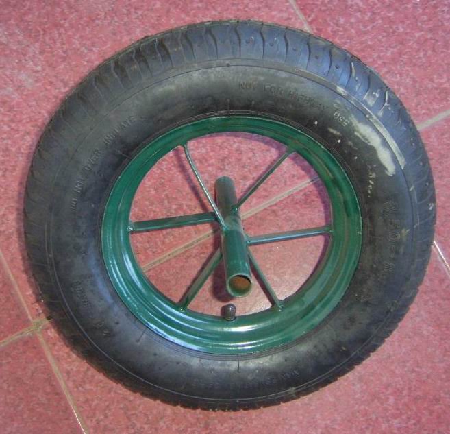 pneumatic rubber wheel