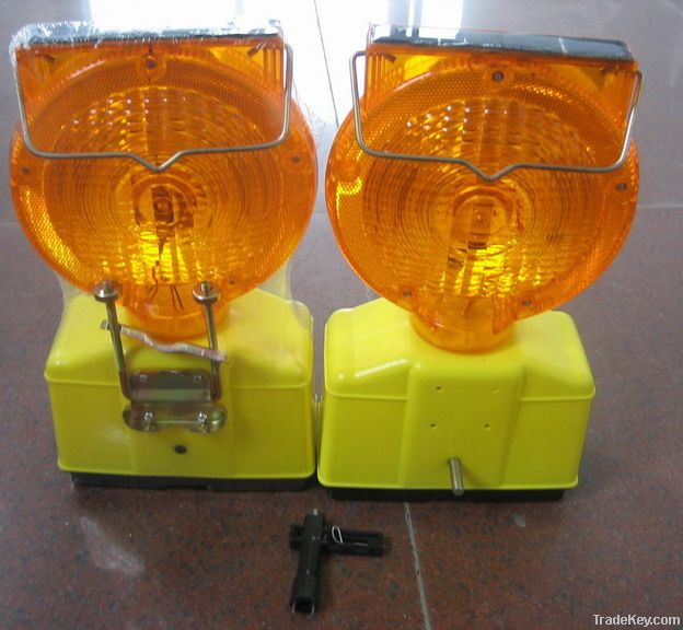 Solar road warning light