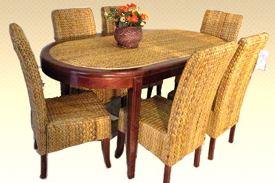 Wicker Dinning Chairs & Table