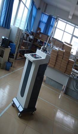 The CO2 Fractional Laser machine