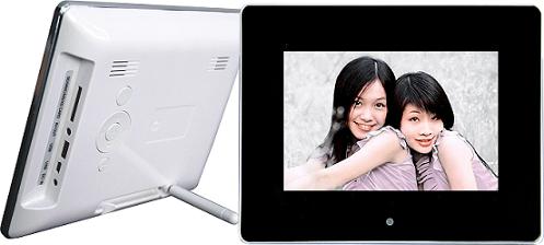 7" Digital Photo Frame FY9076