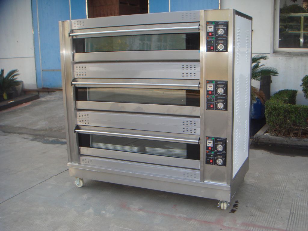 3 decks 9 trays deck oven electric /gas ,bakery equipment